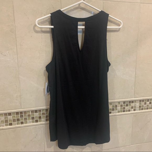 NWT Basic summer shirts - Picture 7 of 8